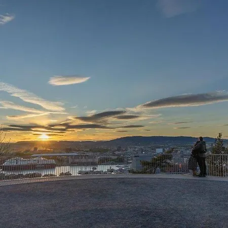 Great Sea View And Location, In The Area Of Rum i privatbostad Oslo