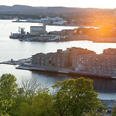 Great Sea View And Location, In The Area Of Rum i privatbostad